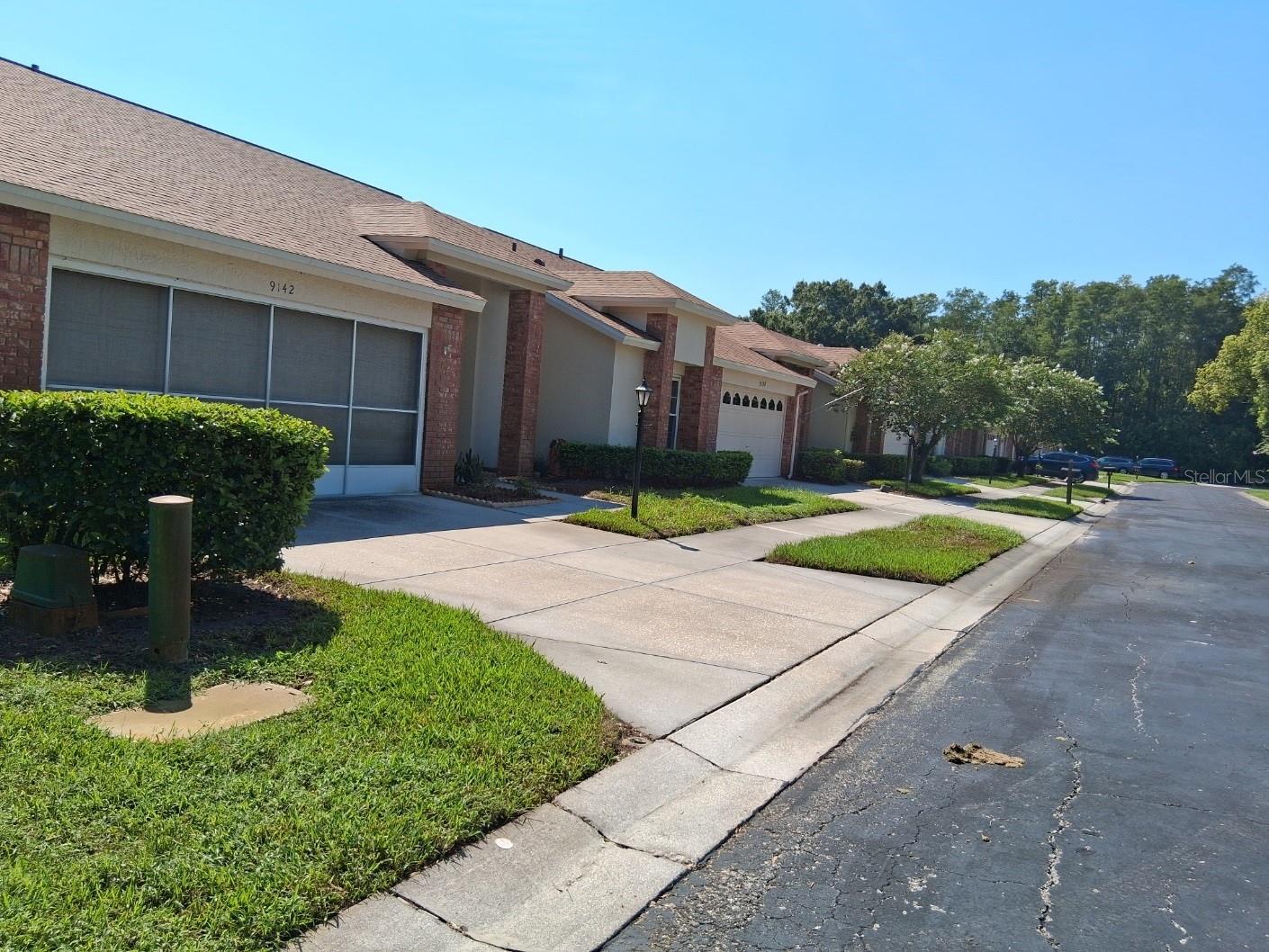 Image 2 of 28 For 9142 Cotswald Way 86