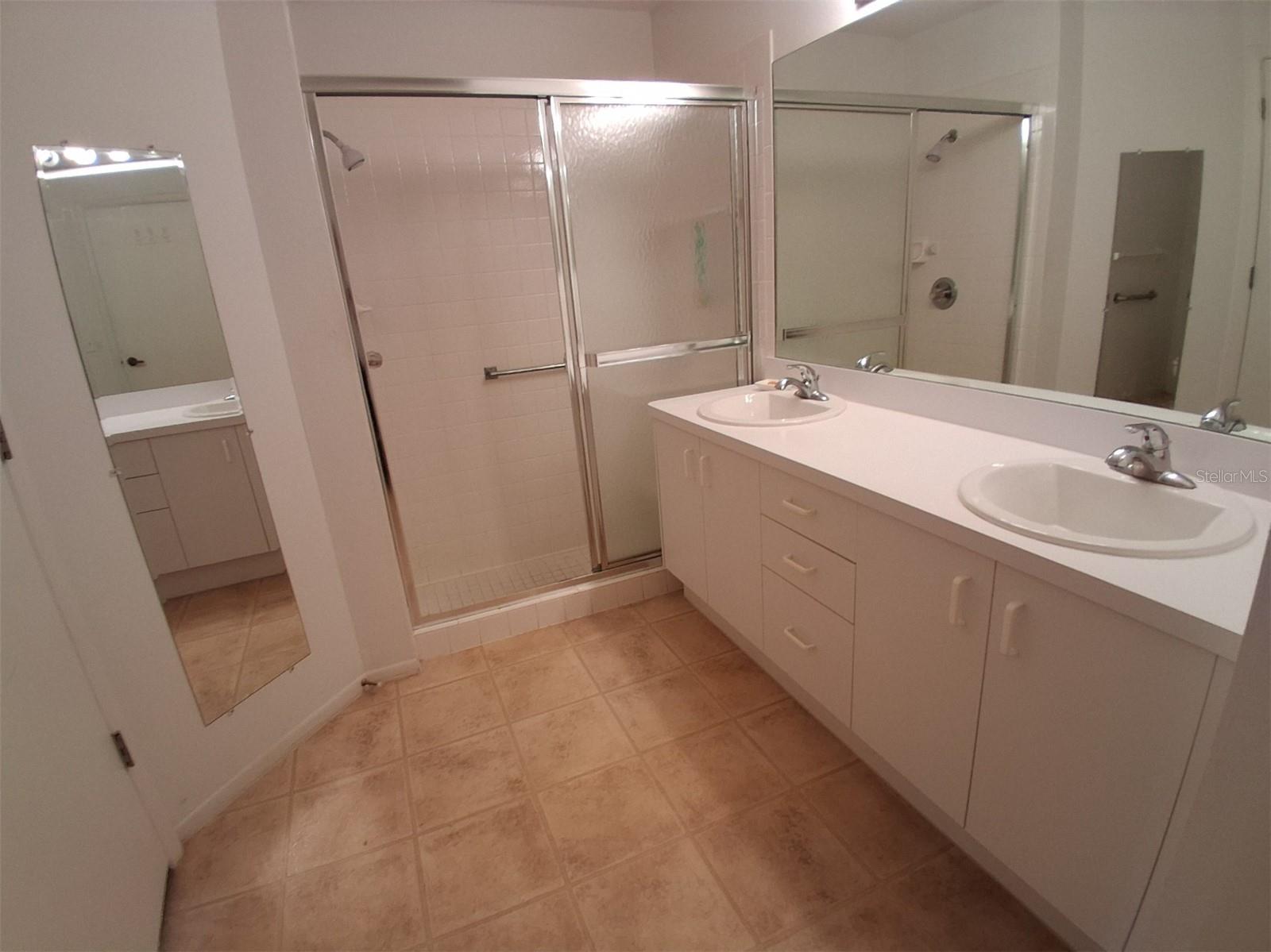 Image 21 of 28 For 9142 Cotswald Way 86