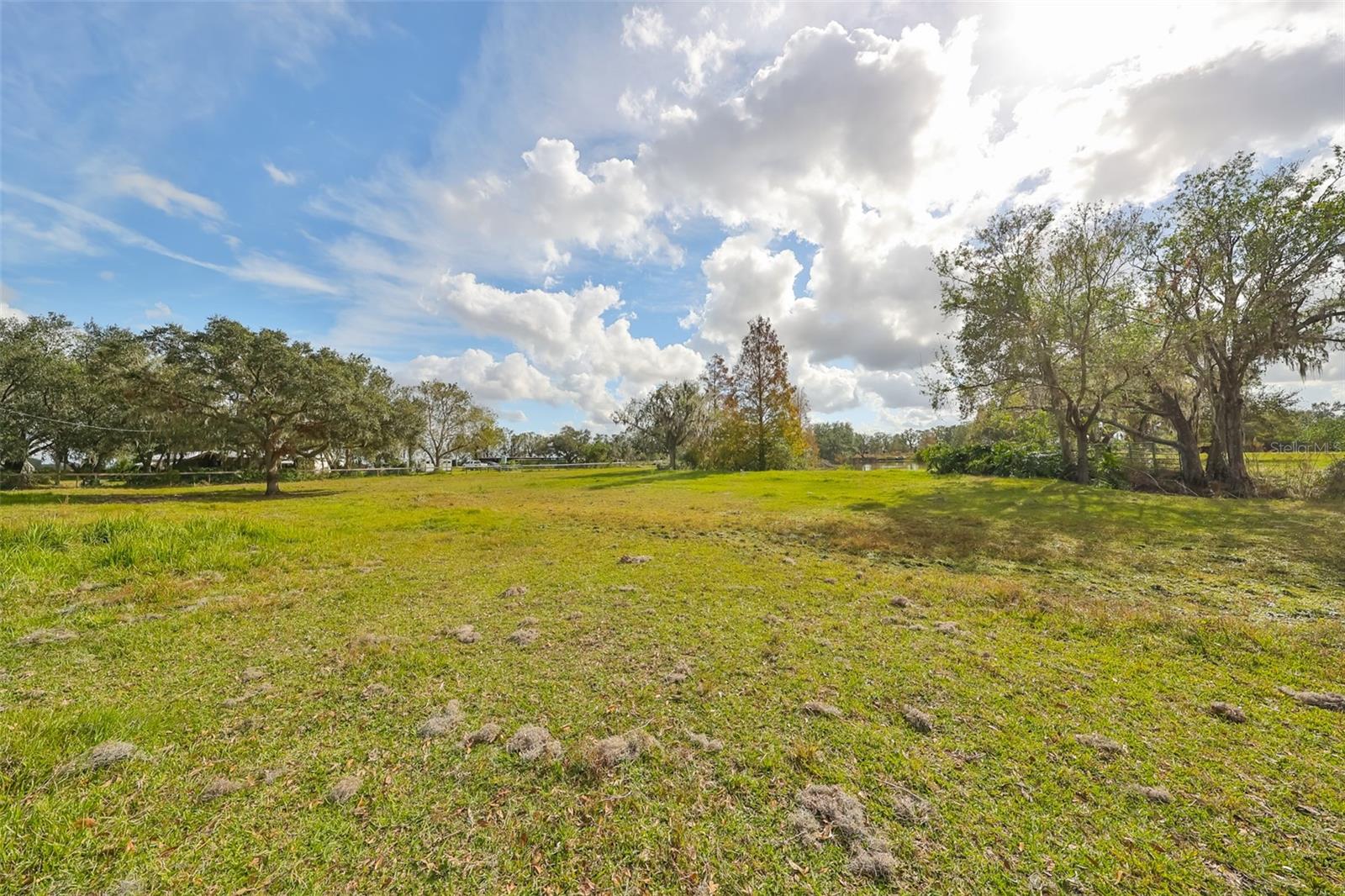 Image 4 of 35 For 15624 Carlton Lake Road