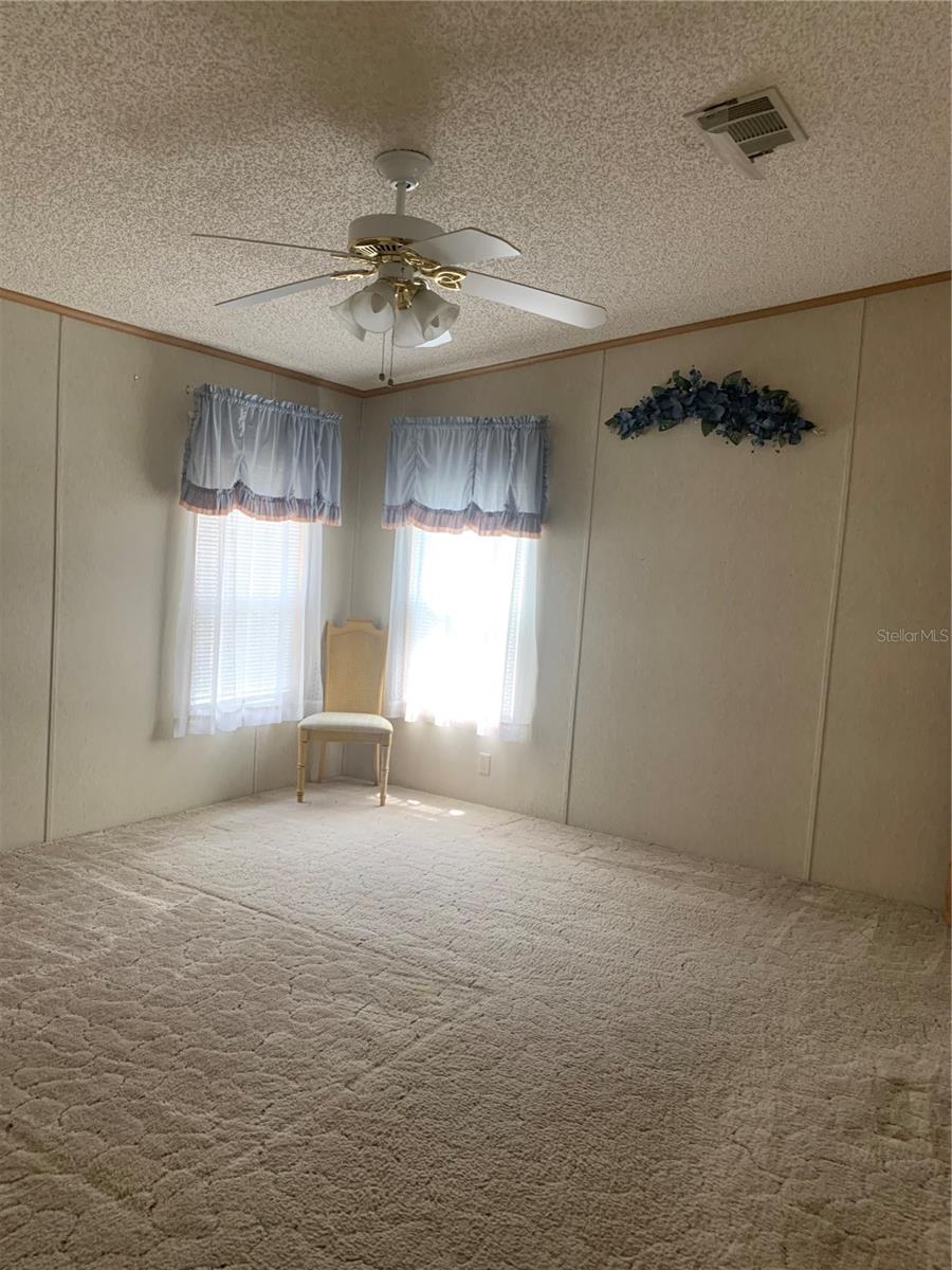 Image 10 of 15 For 16155 Brookridge Boulevard
