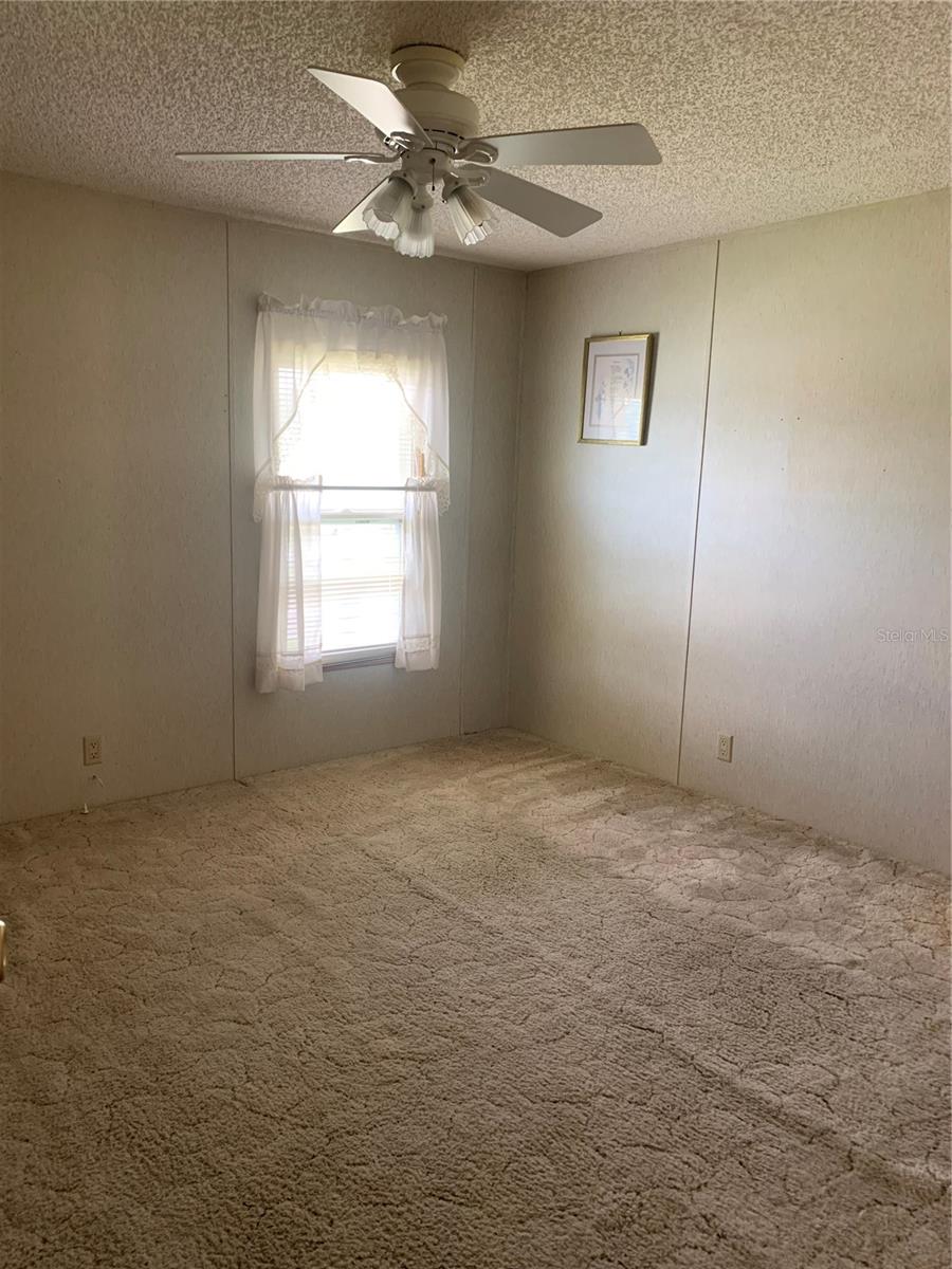 Image 11 of 15 For 16155 Brookridge Boulevard
