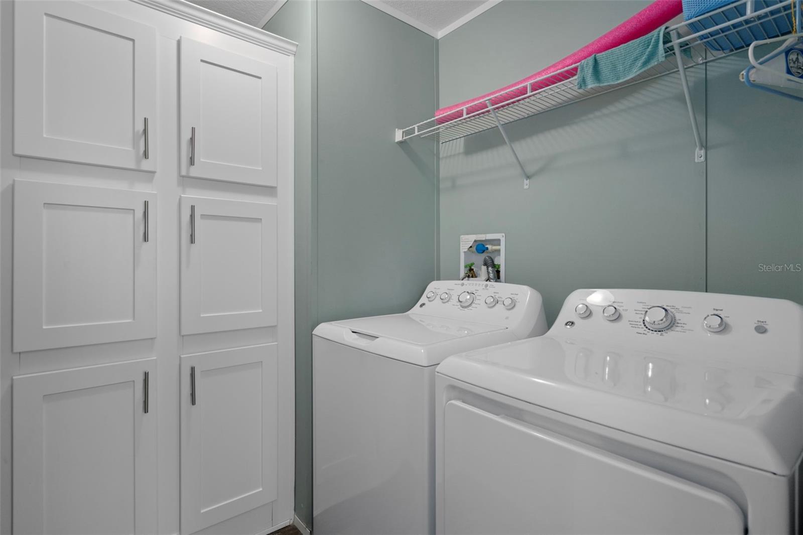 Image 32 of 48 For 8474 Moonlight Avenue