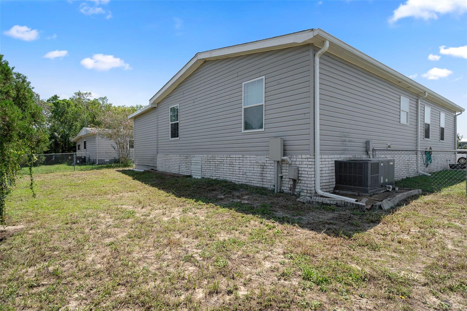 Image 37 of 48 For 8474 Moonlight Avenue