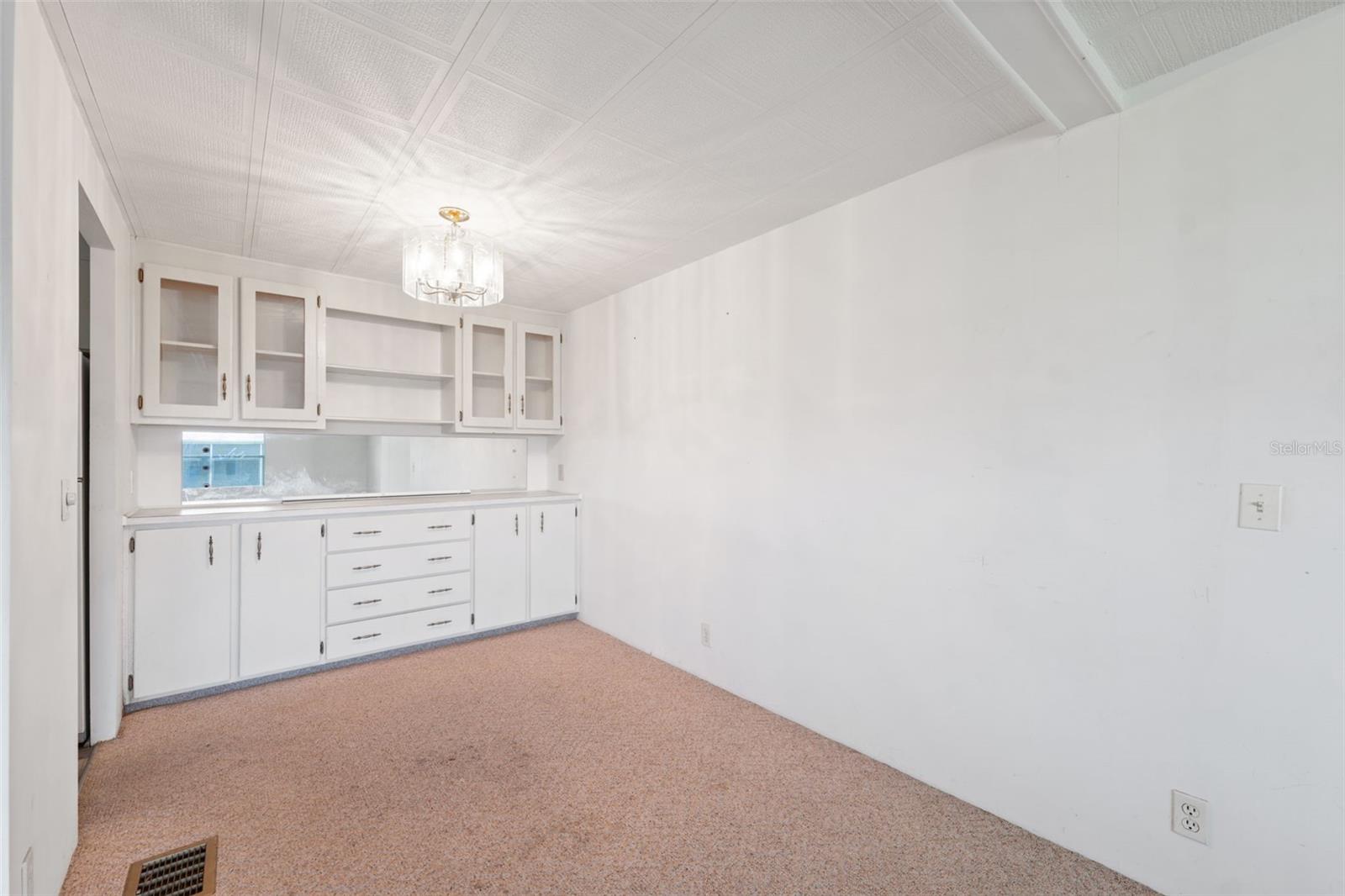 Image 10 of 30 For 12191 Club House Road