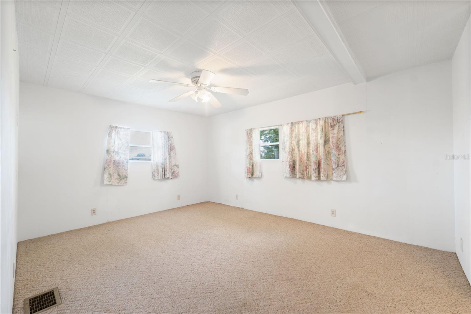 Image 18 of 30 For 12191 Club House Road