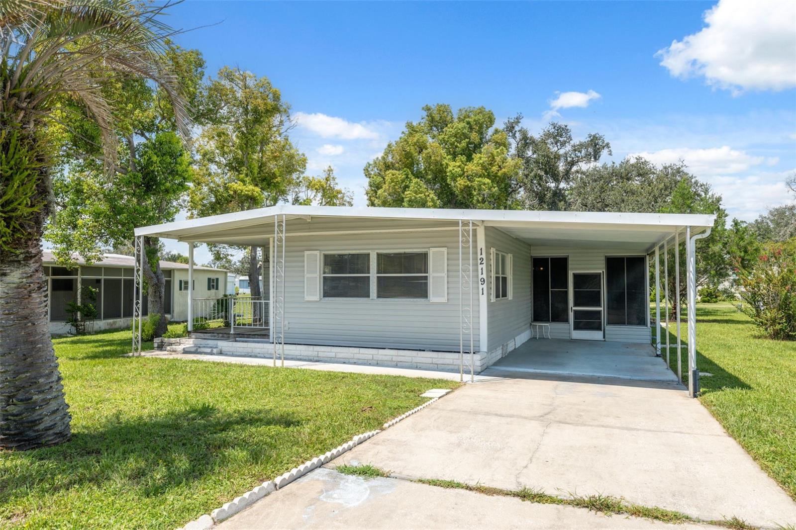 Image 3 of 30 For 12191 Club House Road