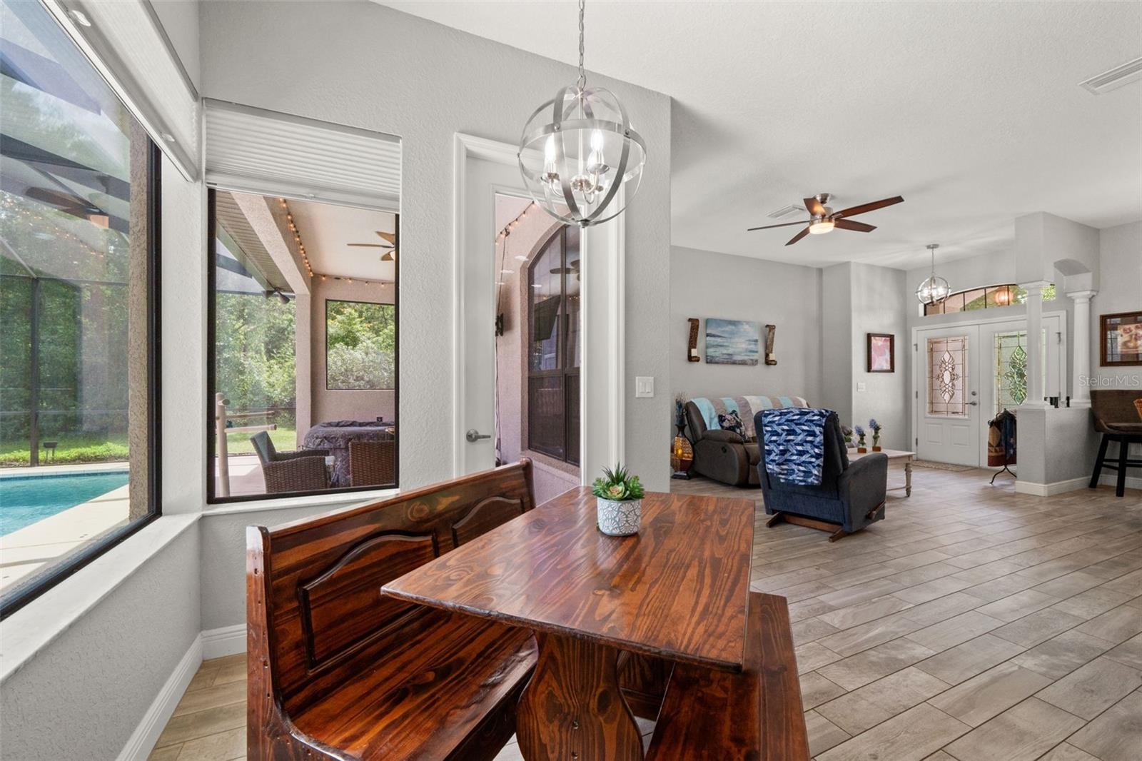 Image 11 of 53 For 16325 Palacky Street