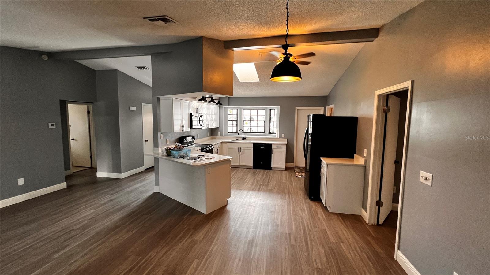 Image 2 of 21 For 10307 Gifford Drive