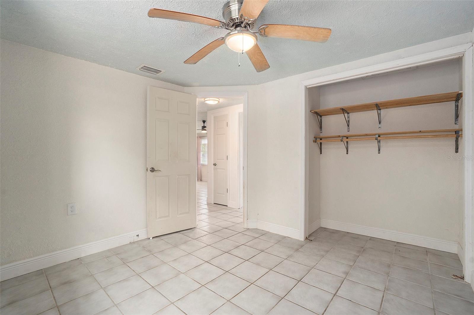 Image 20 of 27 For 7238 Dianne Drive