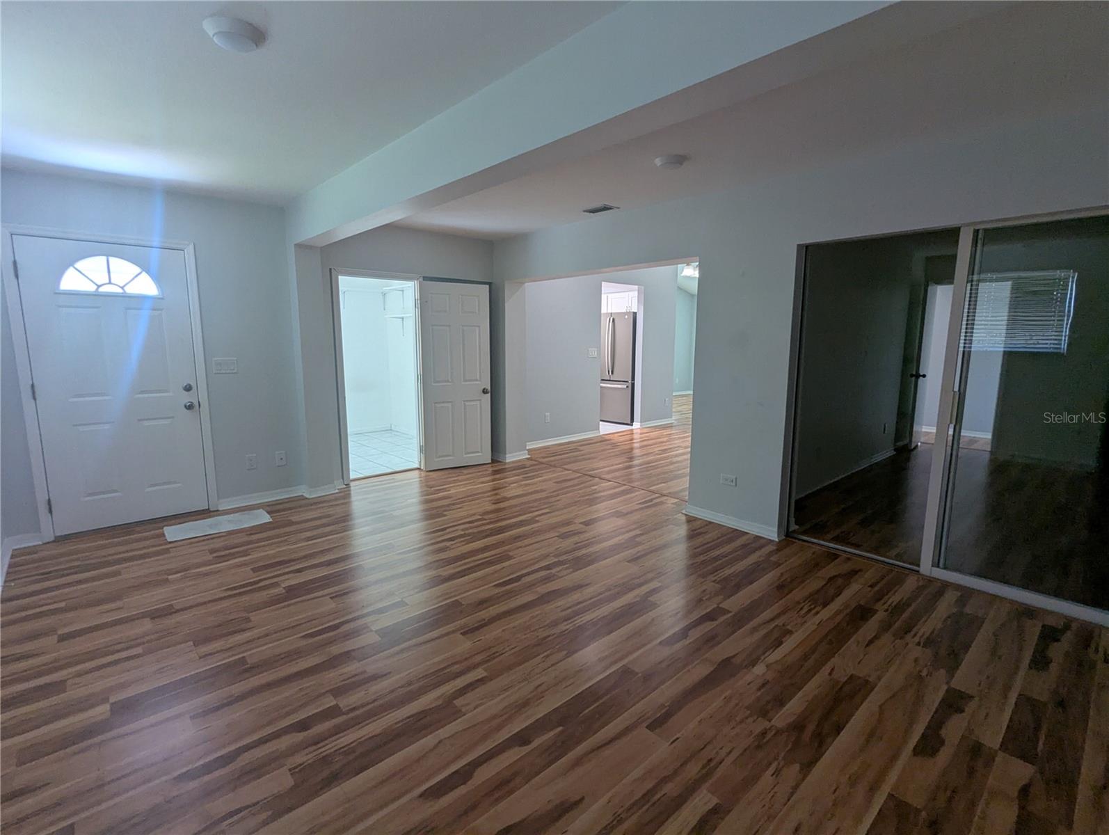 Image 15 of 51 For 196 Hunter Court
