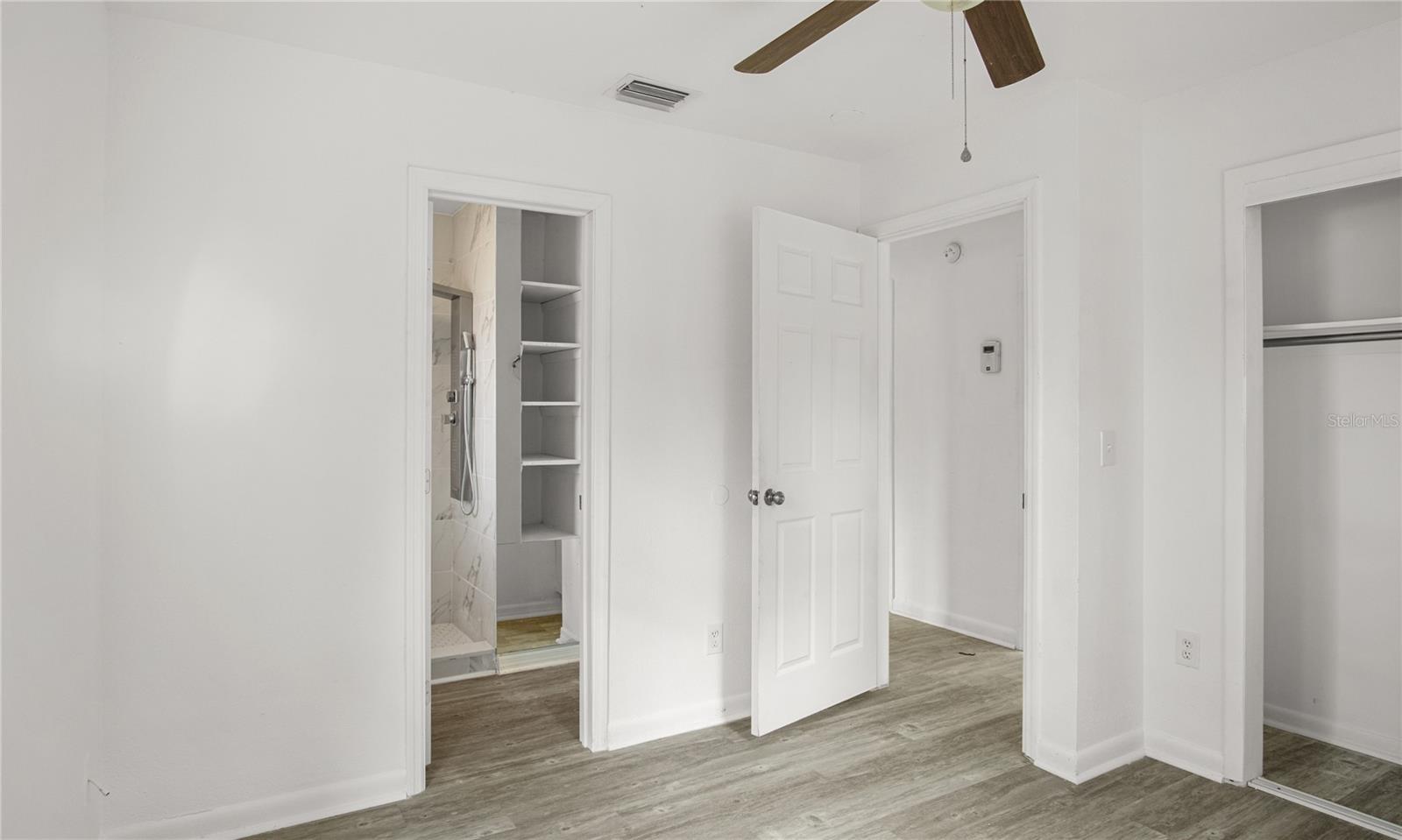 Image 14 of 26 For 3714 57th Street