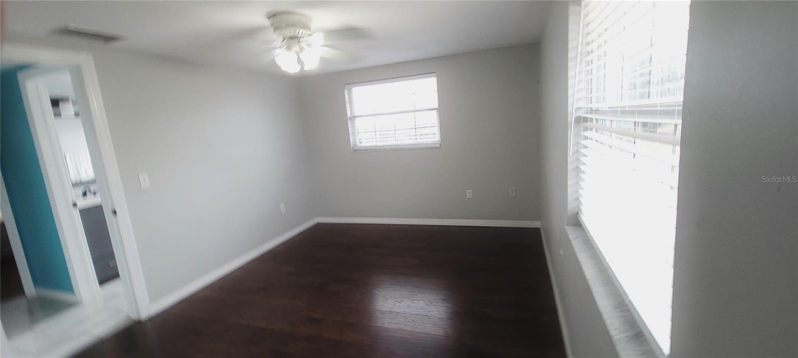 Image 12 of 20 For 11241 Linden Lane