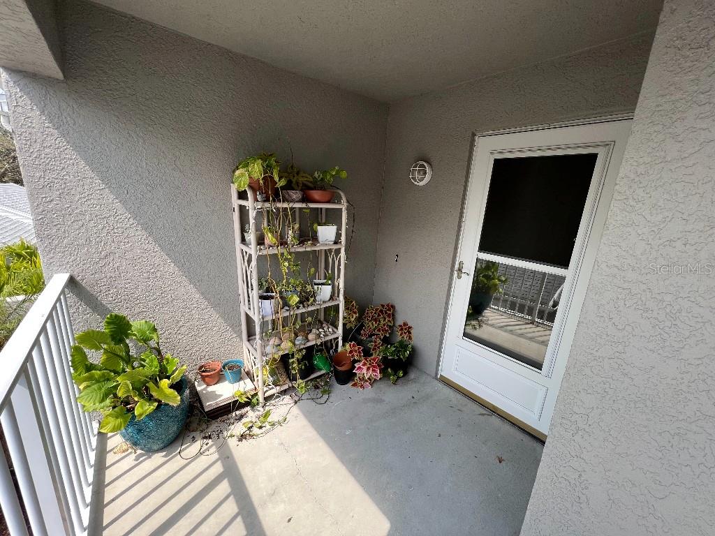 Image 3 of 49 For 9485 Hamlin Boulevard 8