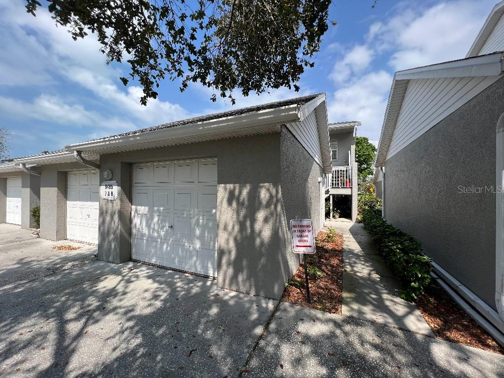 Image 45 of 49 For 9485 Hamlin Boulevard 8