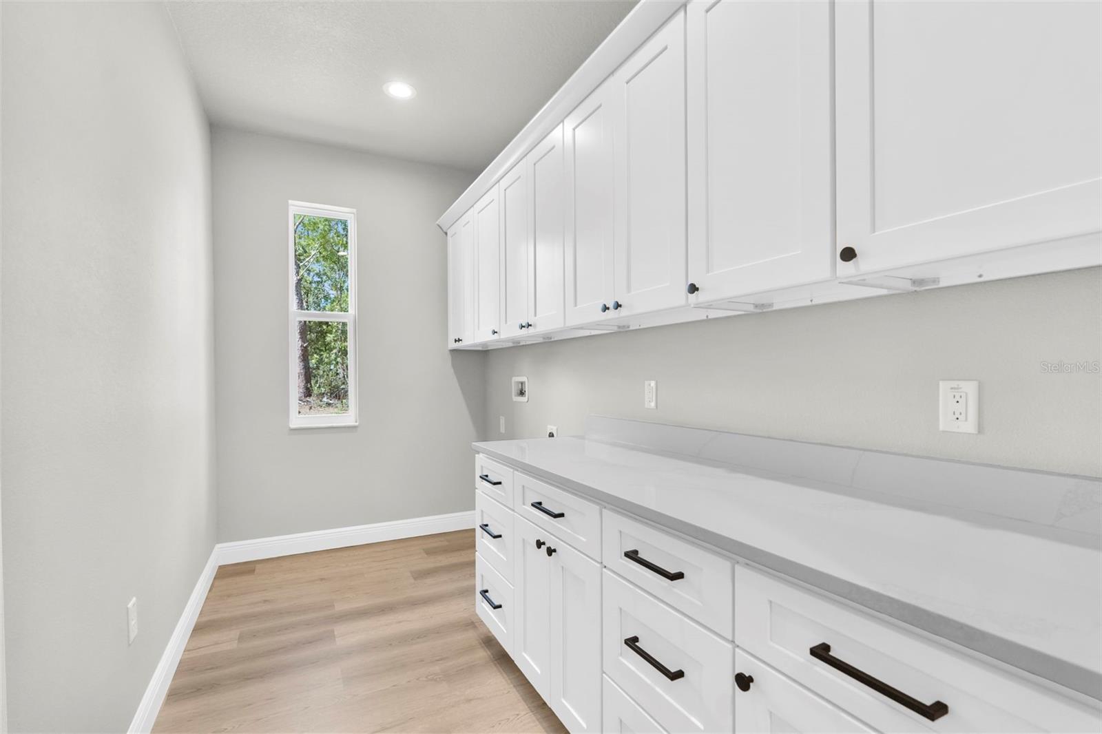 Listing photo id 13 for 3 Lupine Street
