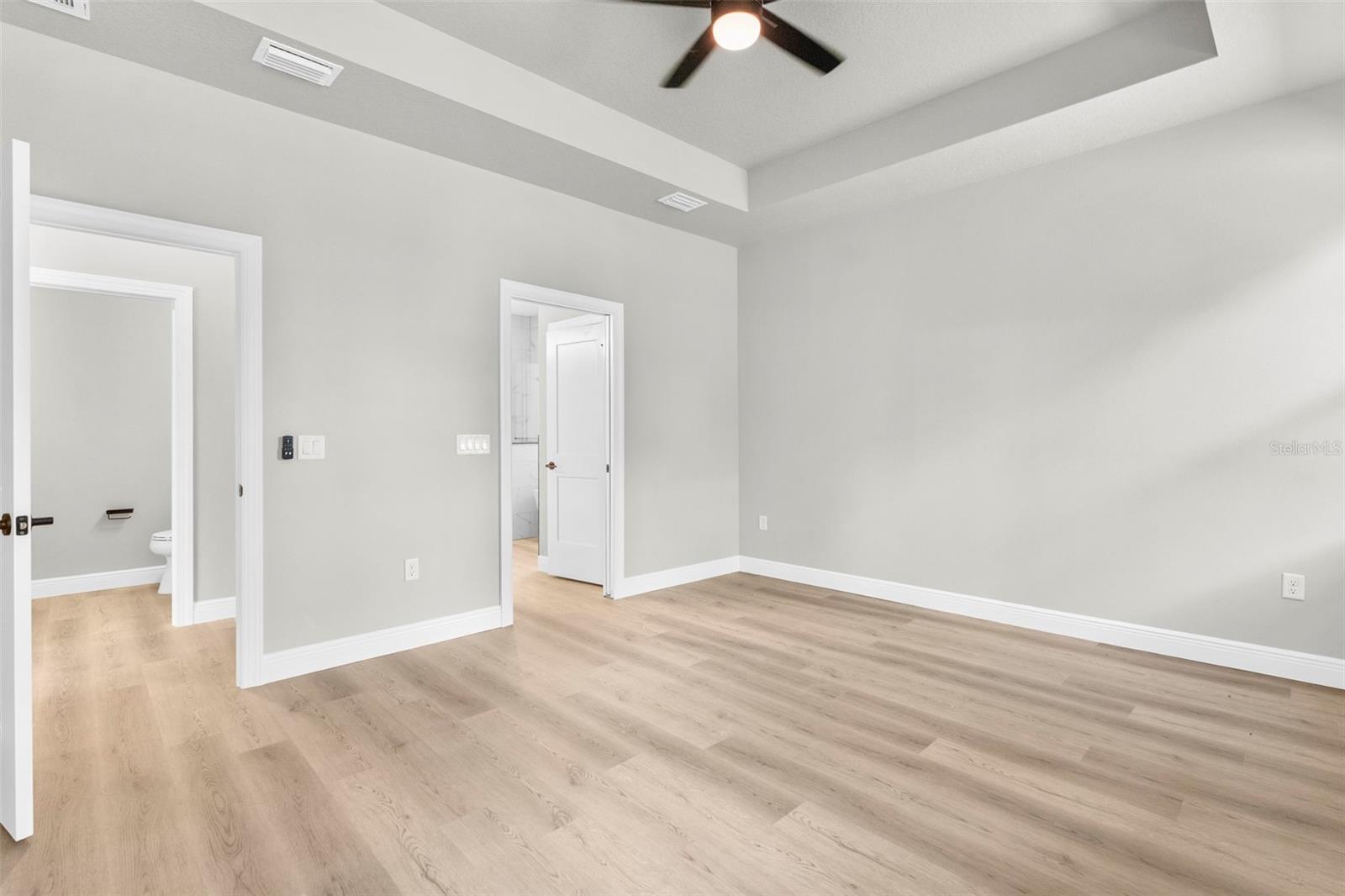 Listing photo id 20 for 3 Lupine Street