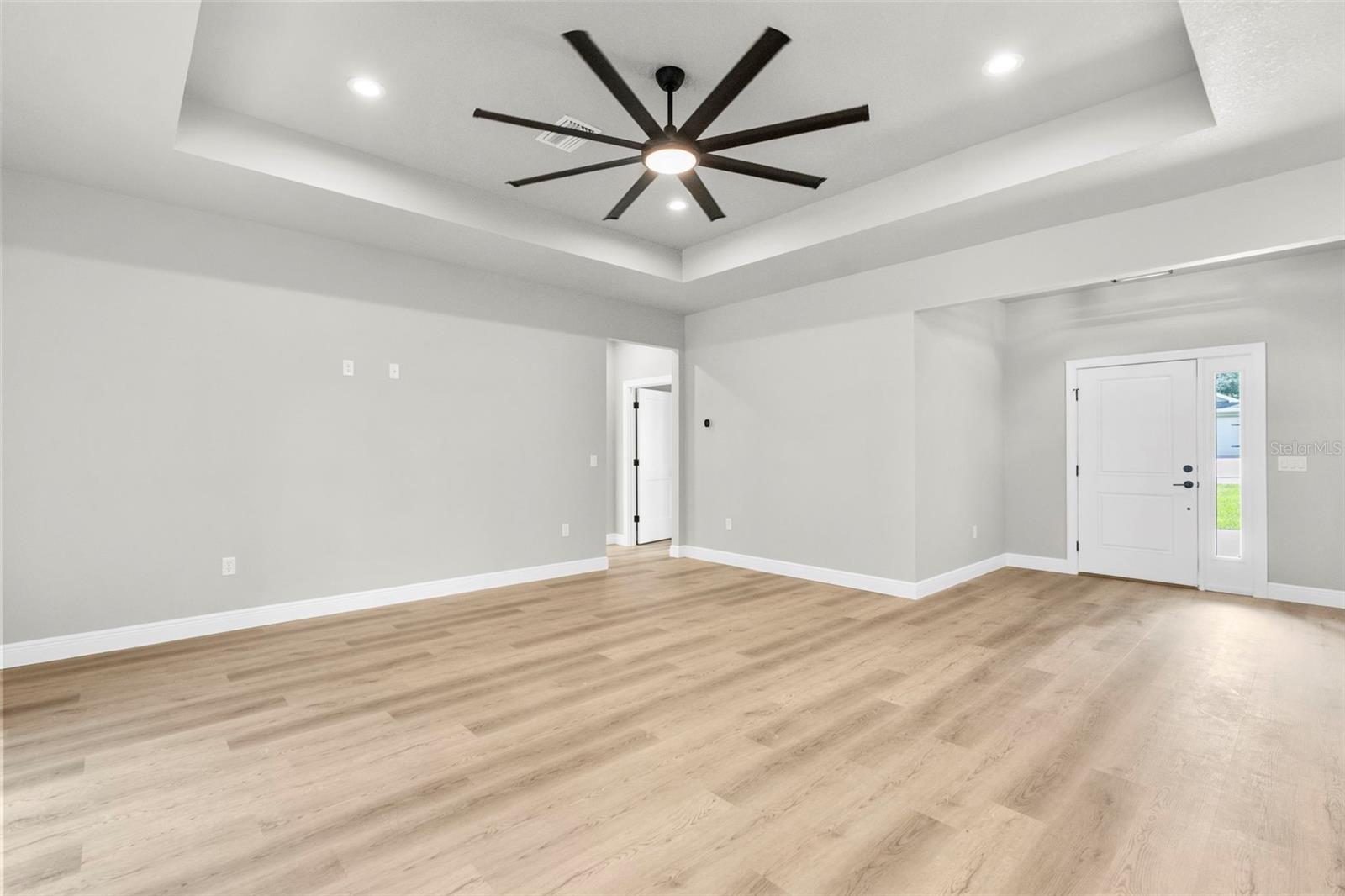 Listing photo id 4 for 3 Lupine Street