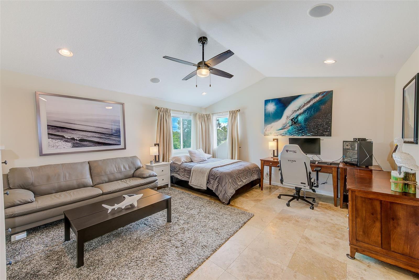 Image 35 of 82 For 7714 Aralia Way