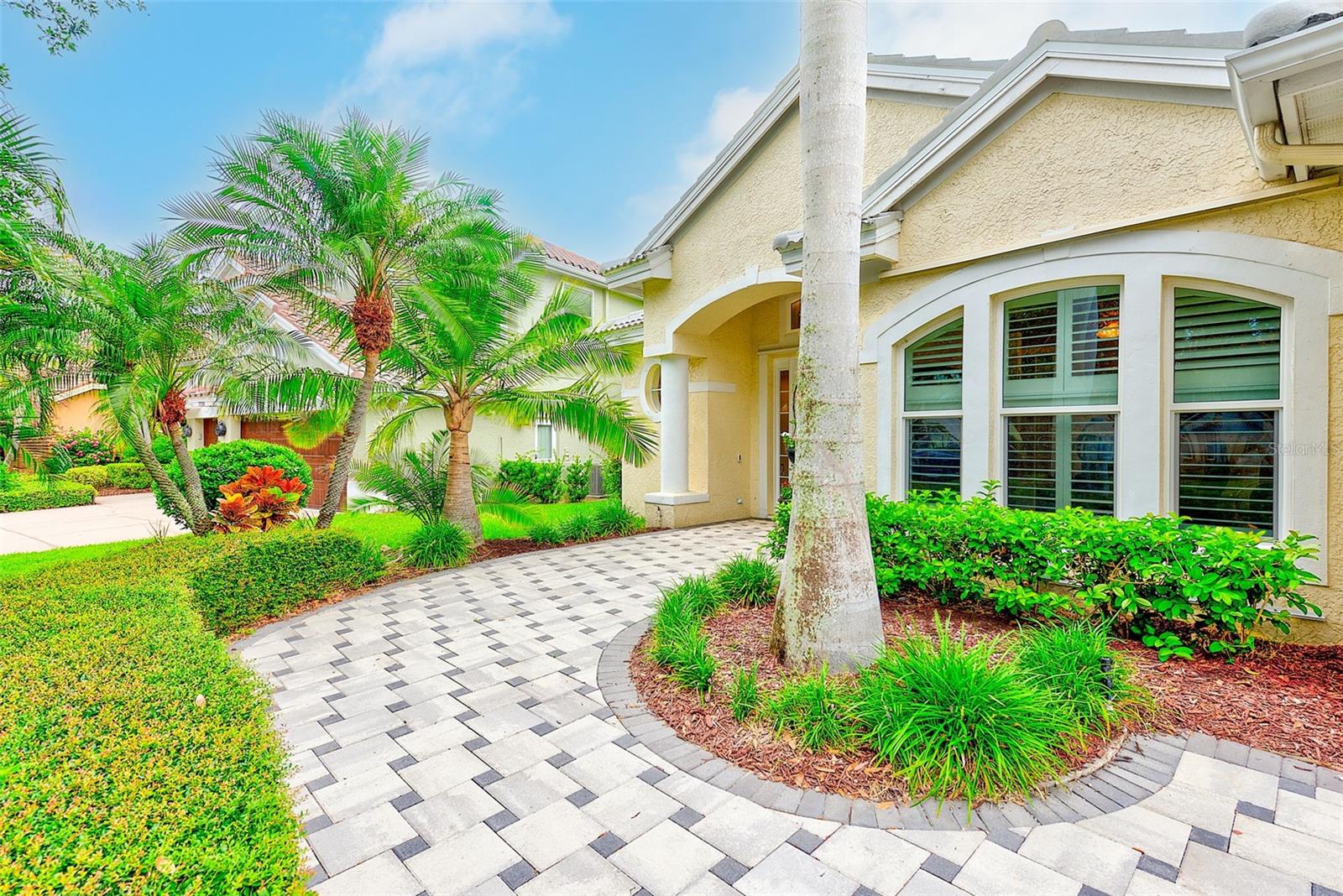Image 42 of 82 For 7714 Aralia Way