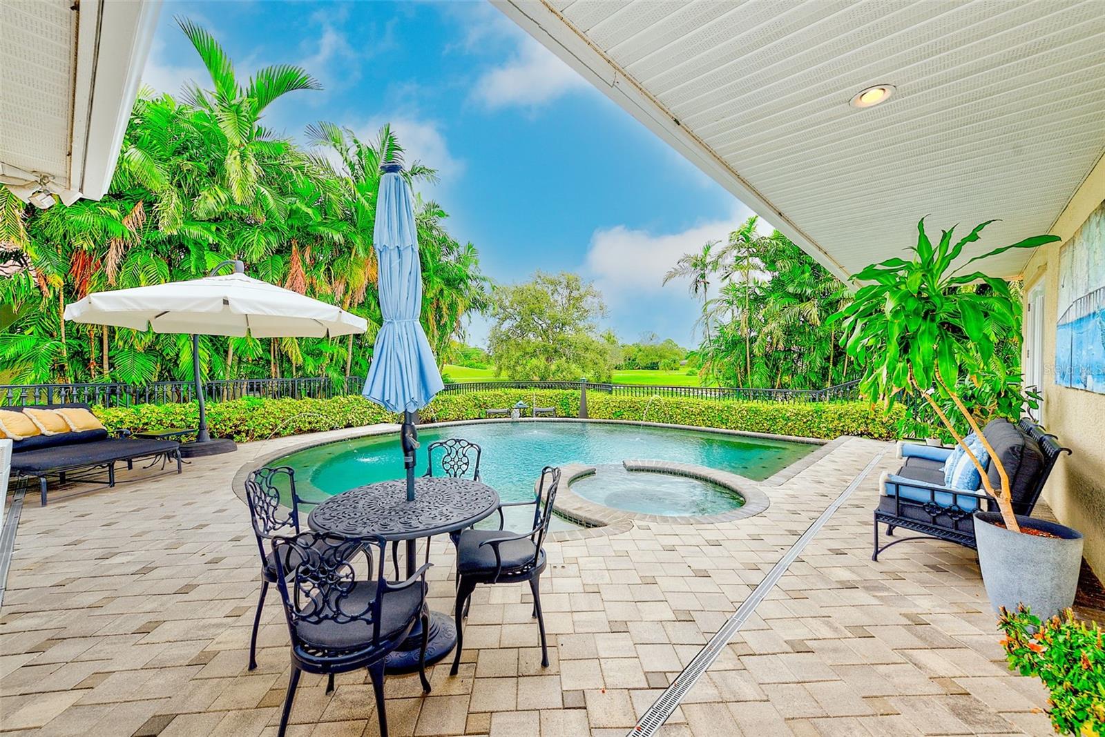 Image 45 of 82 For 7714 Aralia Way