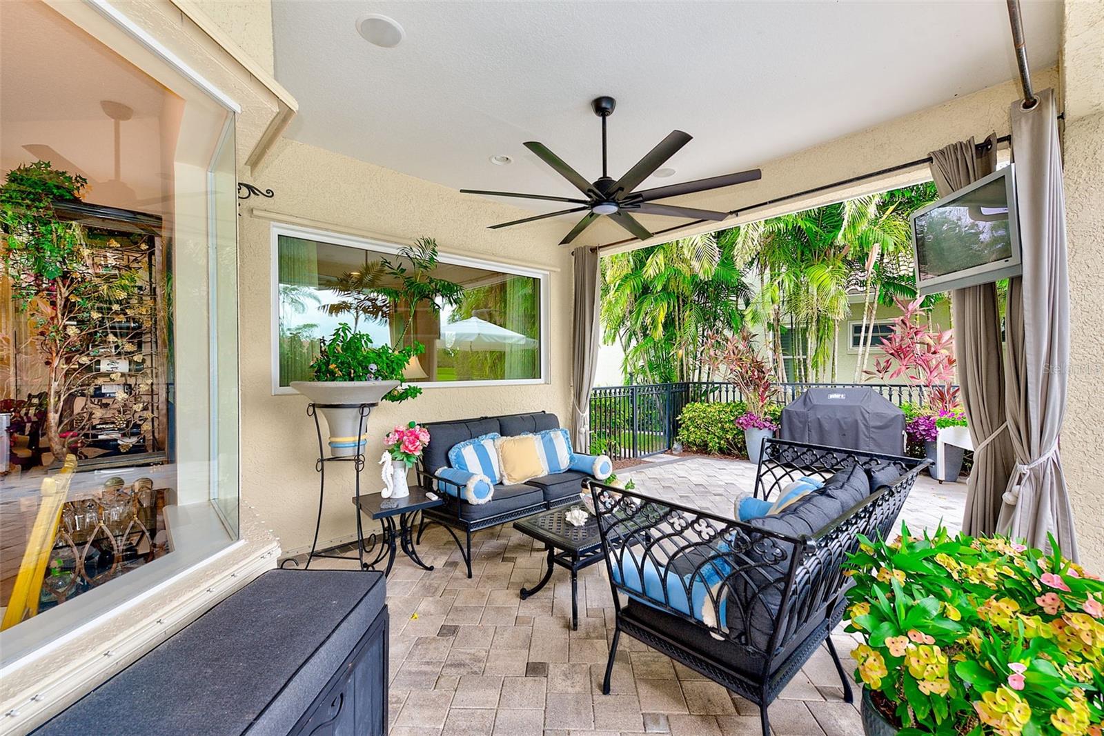 Image 47 of 82 For 7714 Aralia Way