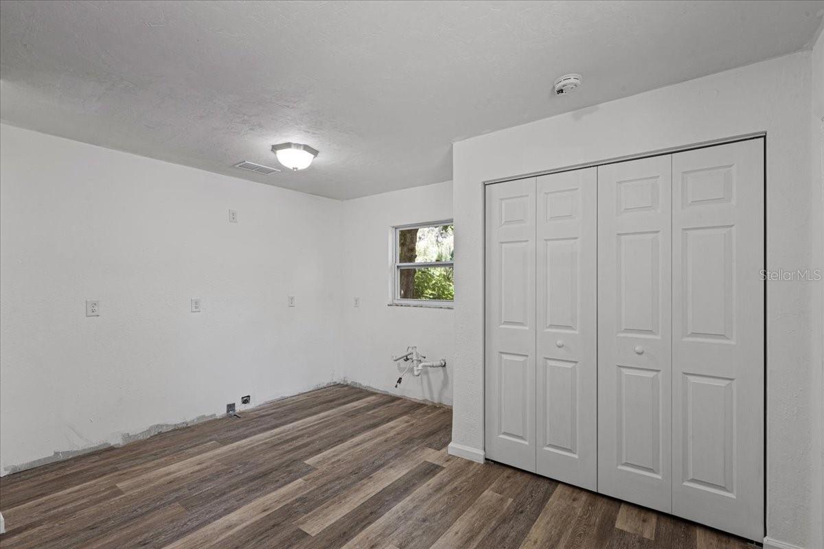Image 16 of 21 For 308 152nd Street