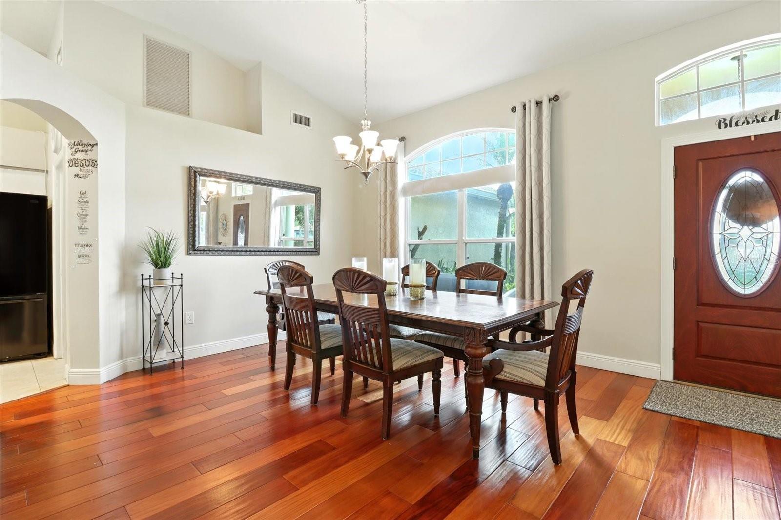 Image 9 of 42 For 22330 Willow Lakes Drive