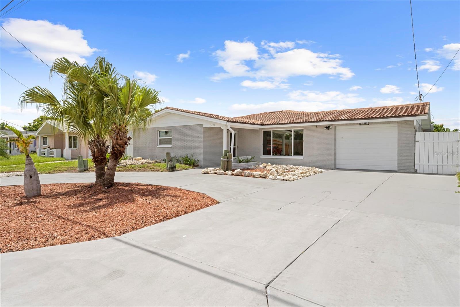 Details for 12629 2nd Isle, HUDSON, FL 34667