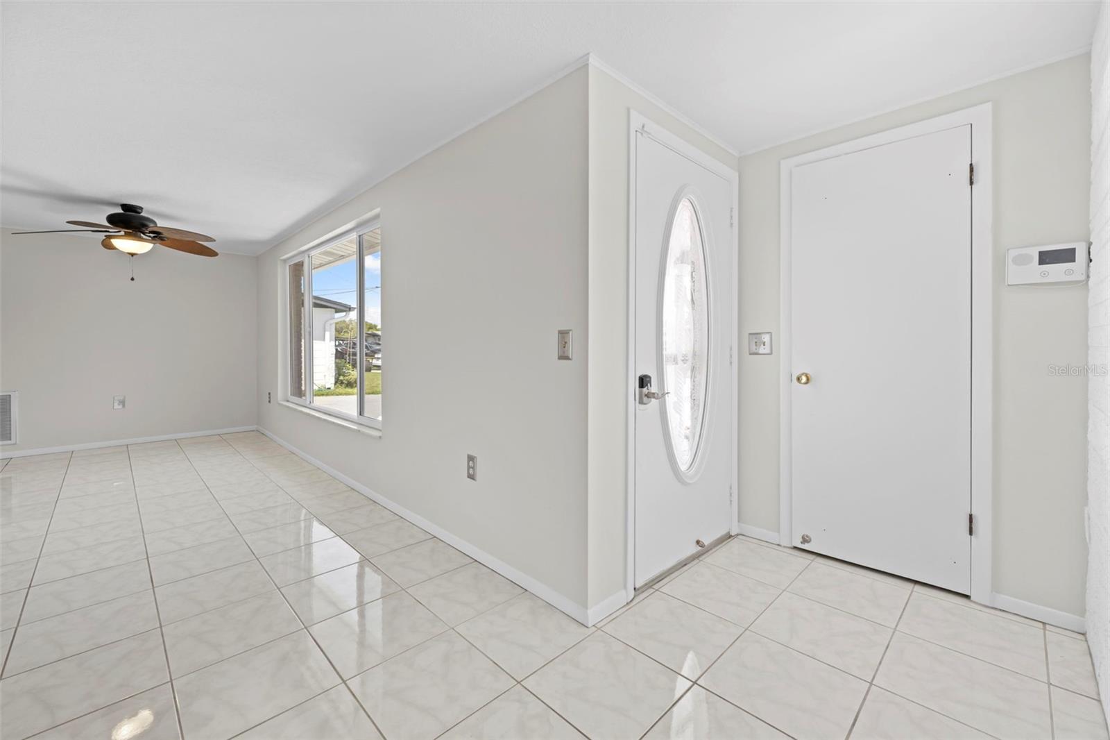 Image 10 of 75 For 12629 2nd Isle