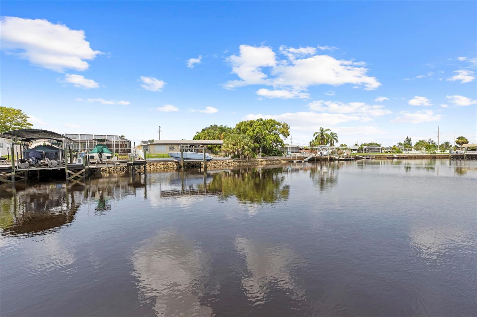 Image 63 of 75 For 12629 2nd Isle