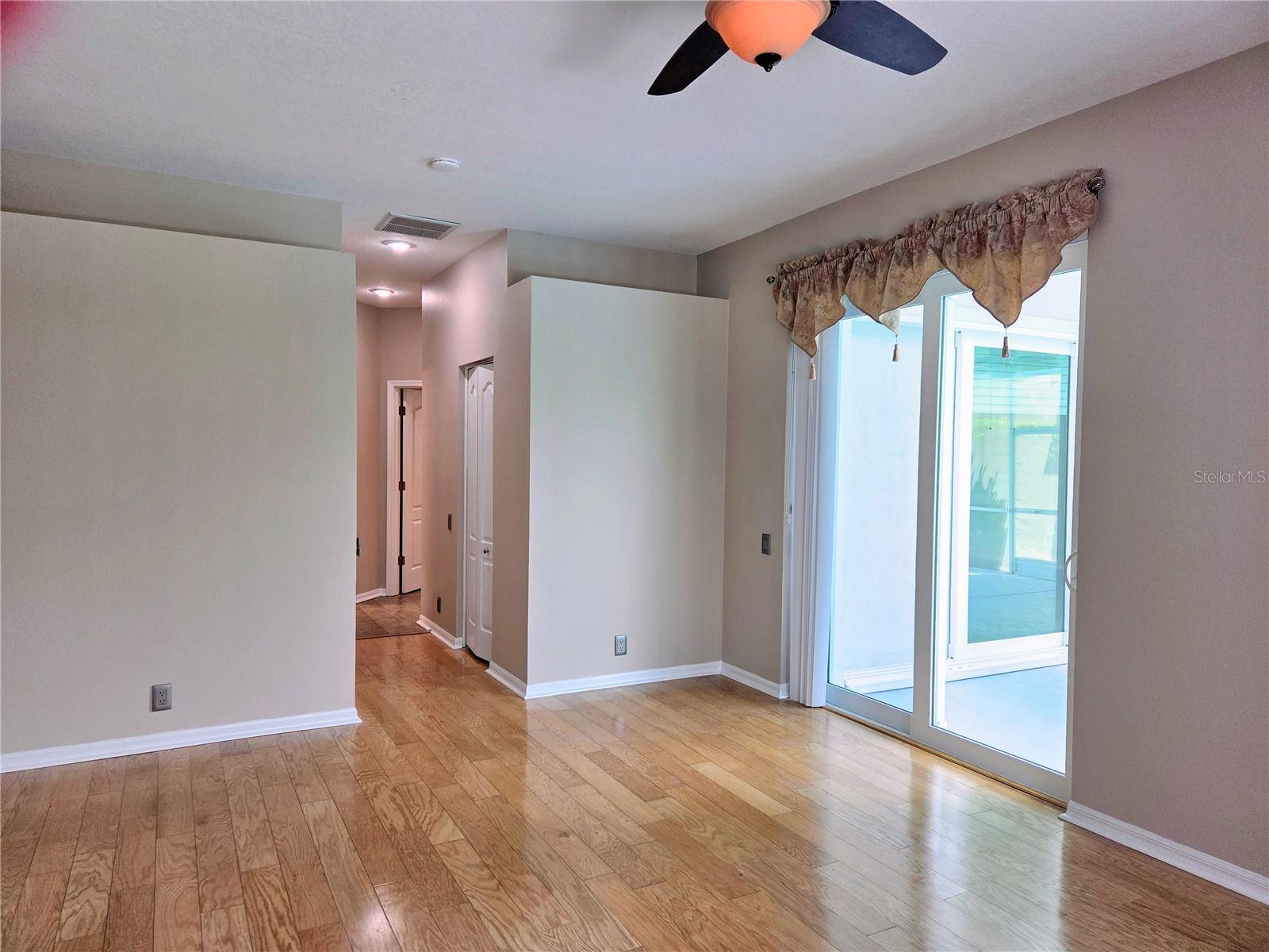 Image 28 of 35 For 9251 Alcott Way