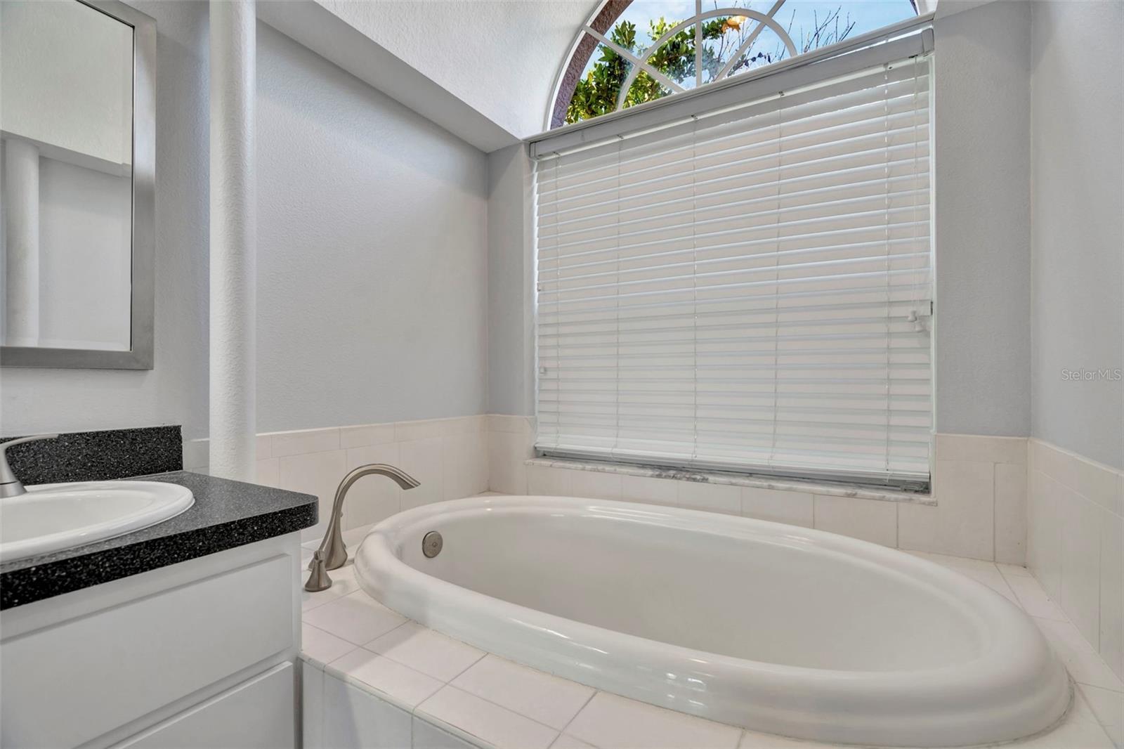 Image 19 of 50 For 8918 Linebrook Drive