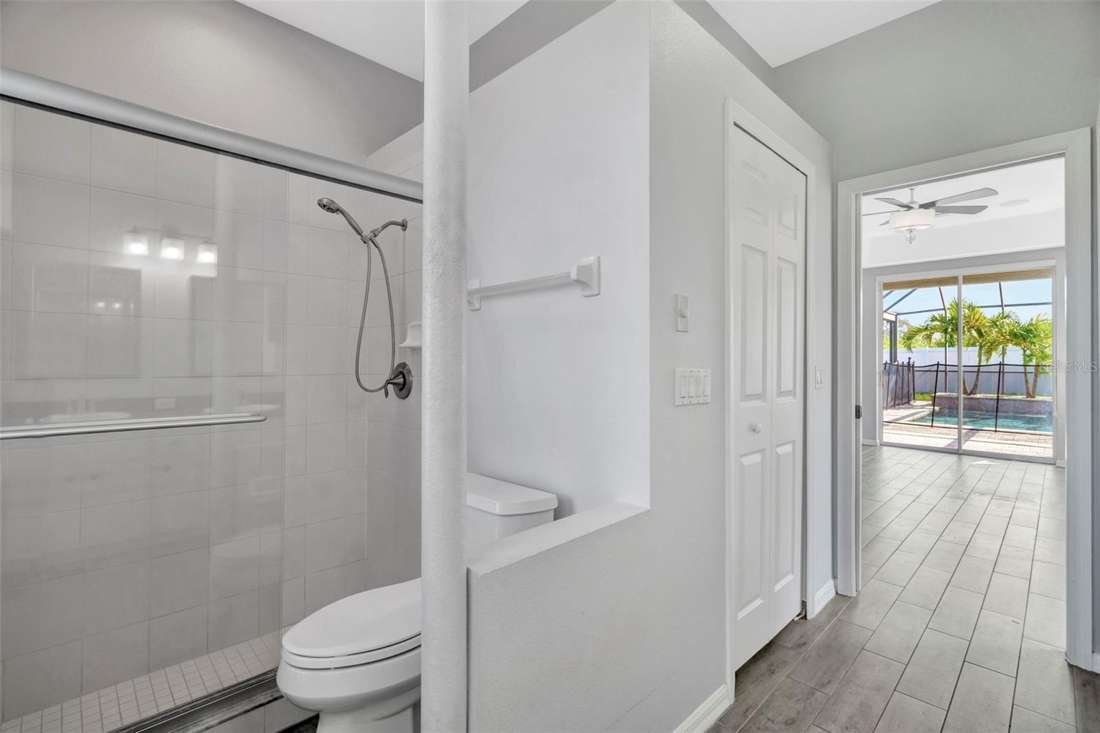 Image 20 of 50 For 8918 Linebrook Drive