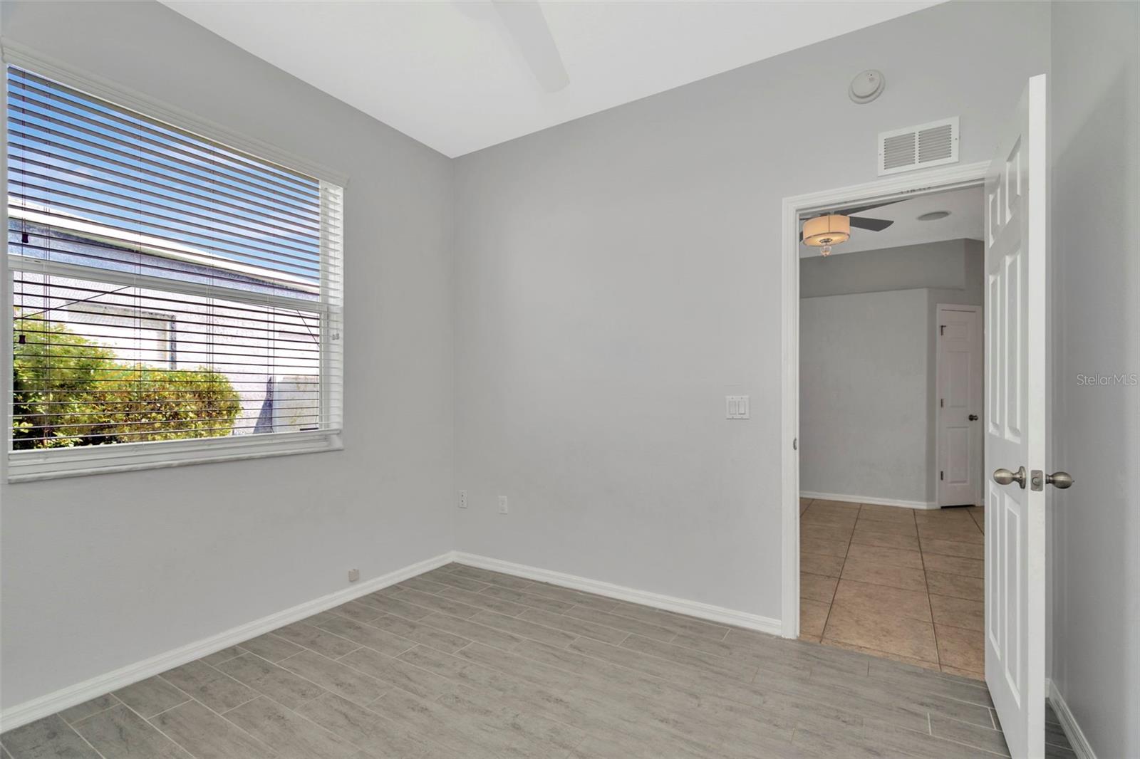 Image 39 of 50 For 8918 Linebrook Drive