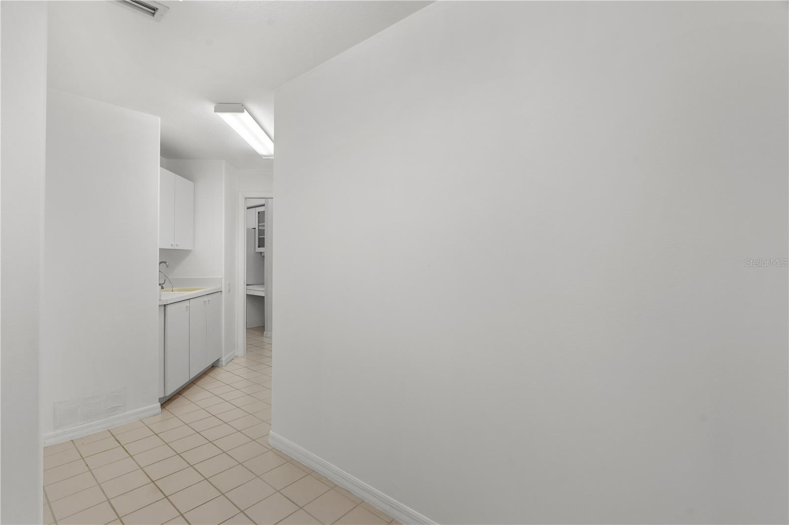 Image 35 of 48 For 13368 Danmar Avenue