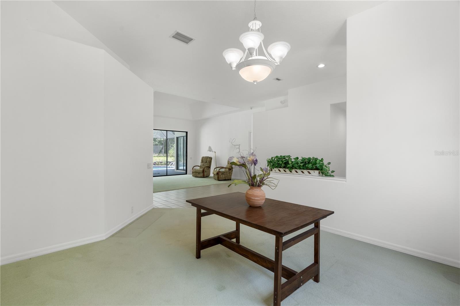 Image 36 of 48 For 13368 Danmar Avenue