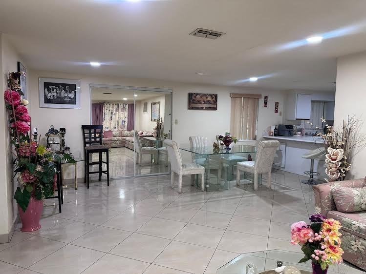 Image 4 of 13 For 2122 Shannon Drive