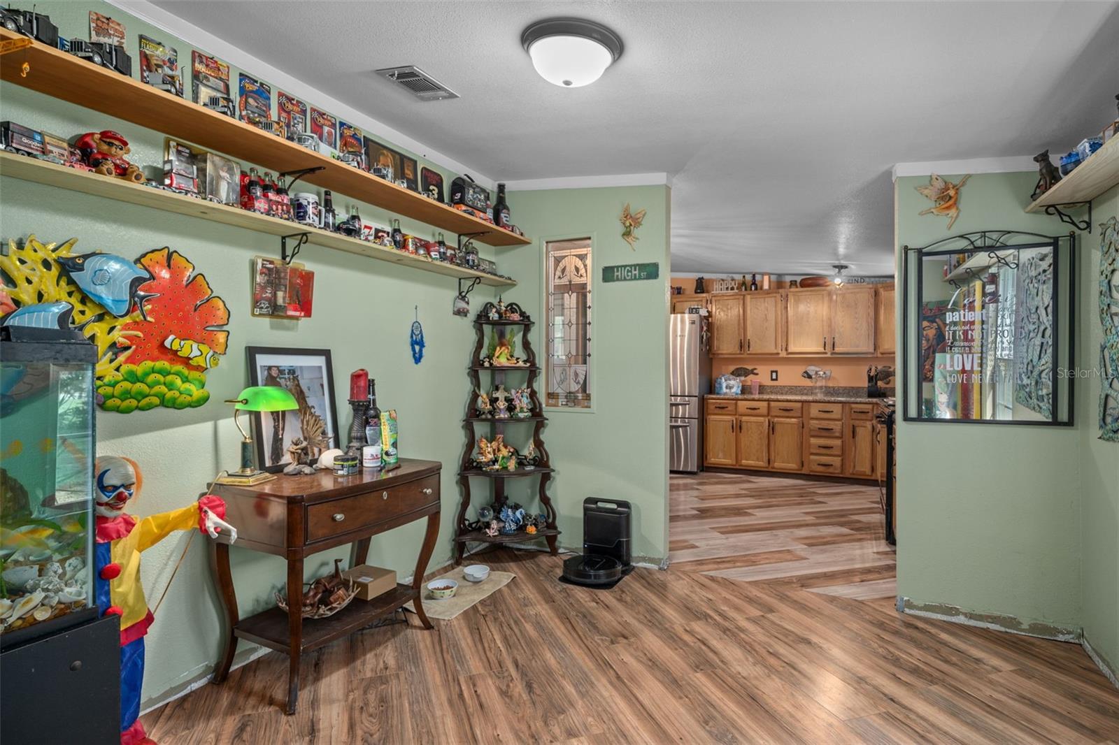 Image 14 of 52 For 7494 Gordon Loop