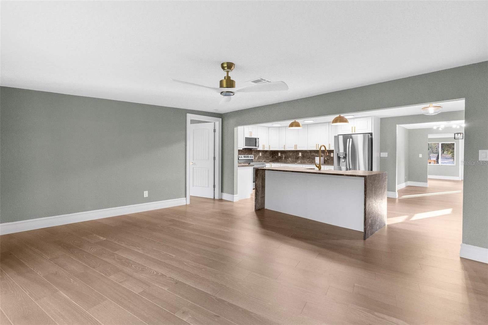 Image 19 of 42 For 5200 Cyril Drive