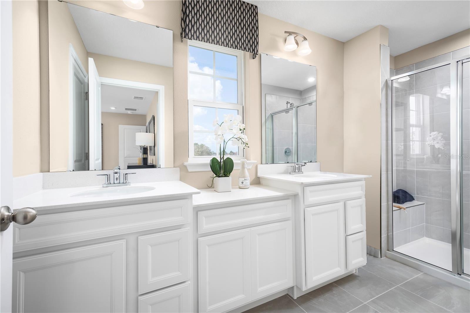 Image 8 of 11 For 1698 Kendall Pointe Place
