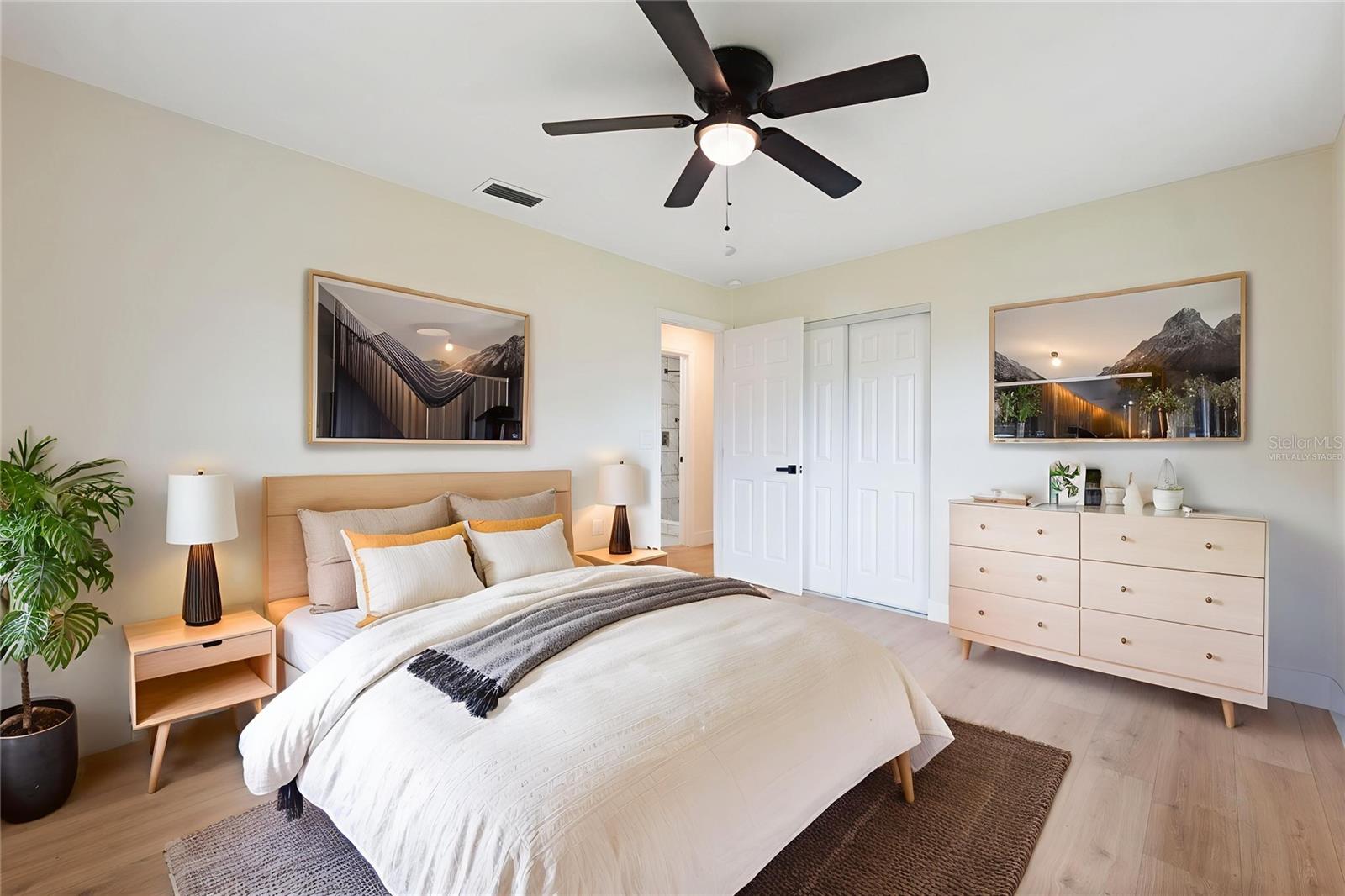 Image 10 of 49 For 7407 Tarrytown Drive