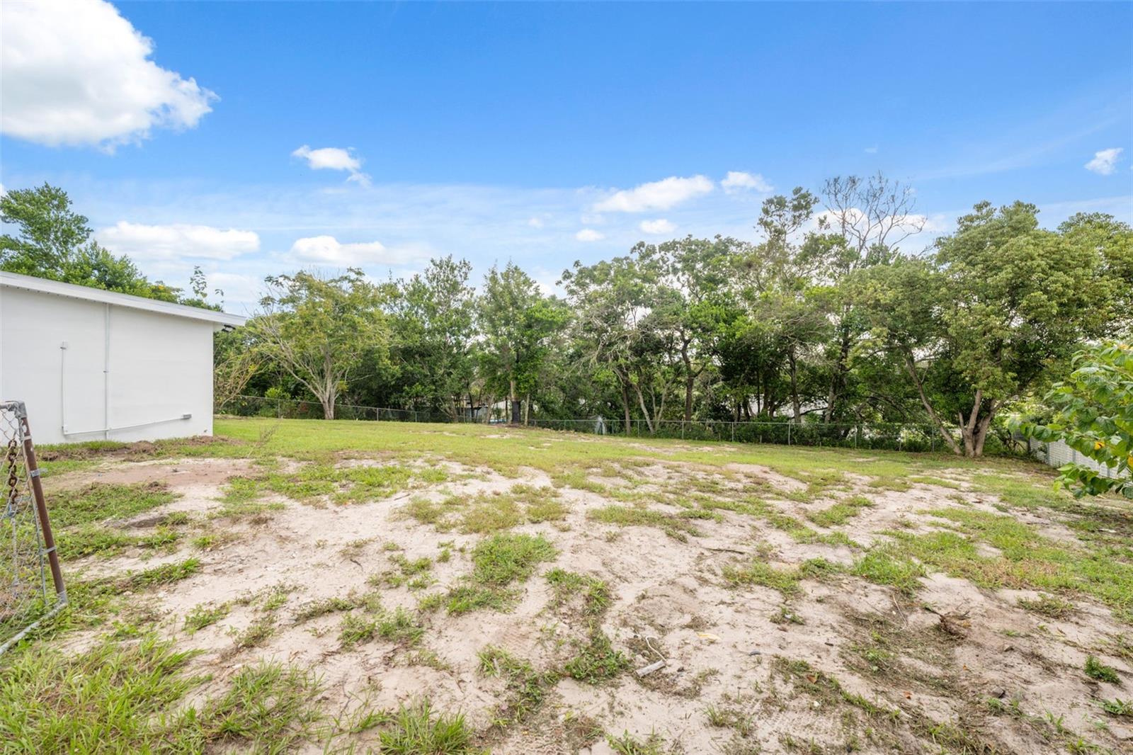 Image 38 of 49 For 7407 Tarrytown Drive