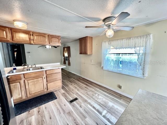 Image 14 of 56 For 1216 Live Oak Parkway
