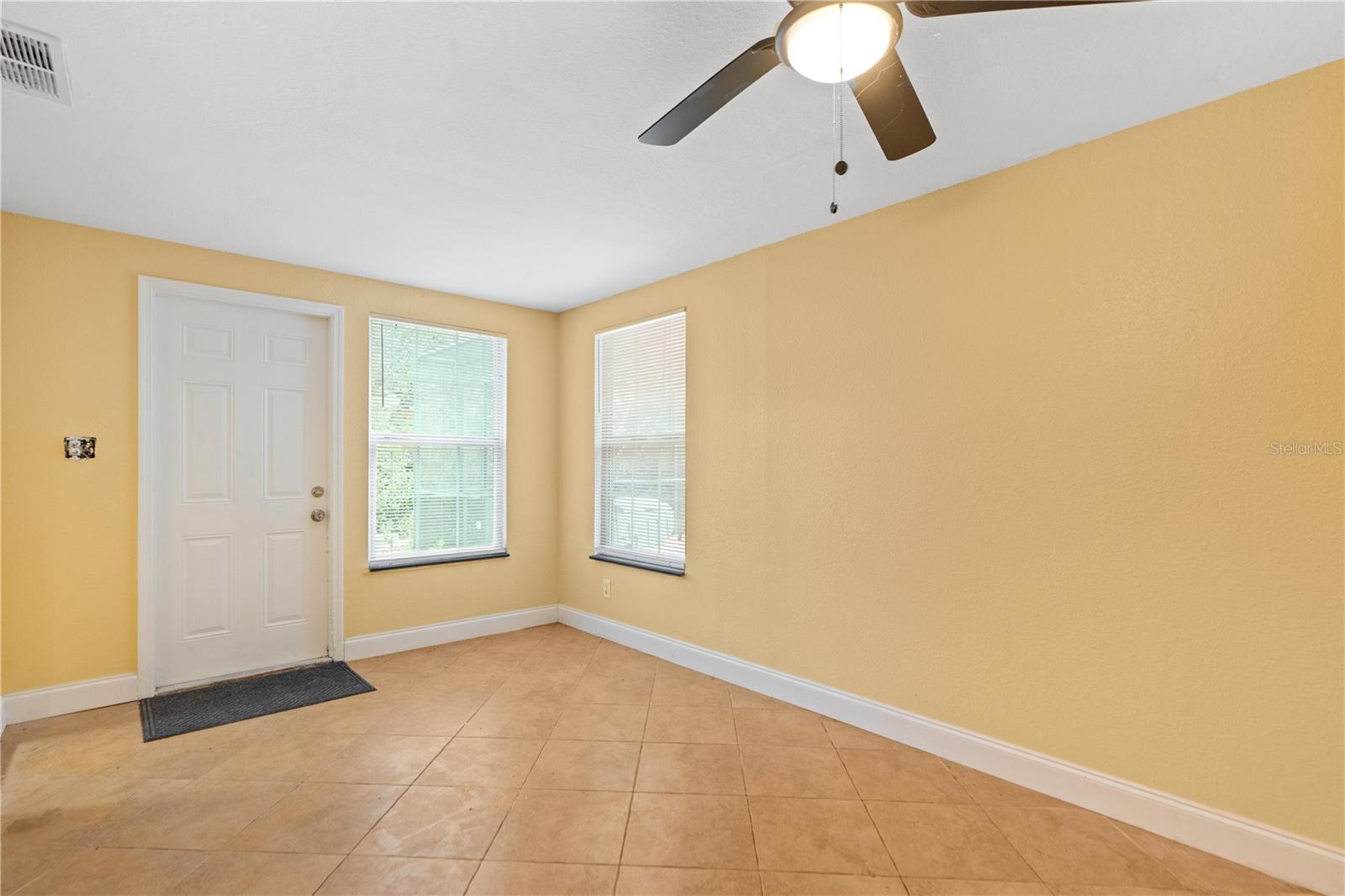 Image 22 of 41 For 7369 Tarrytown Drive