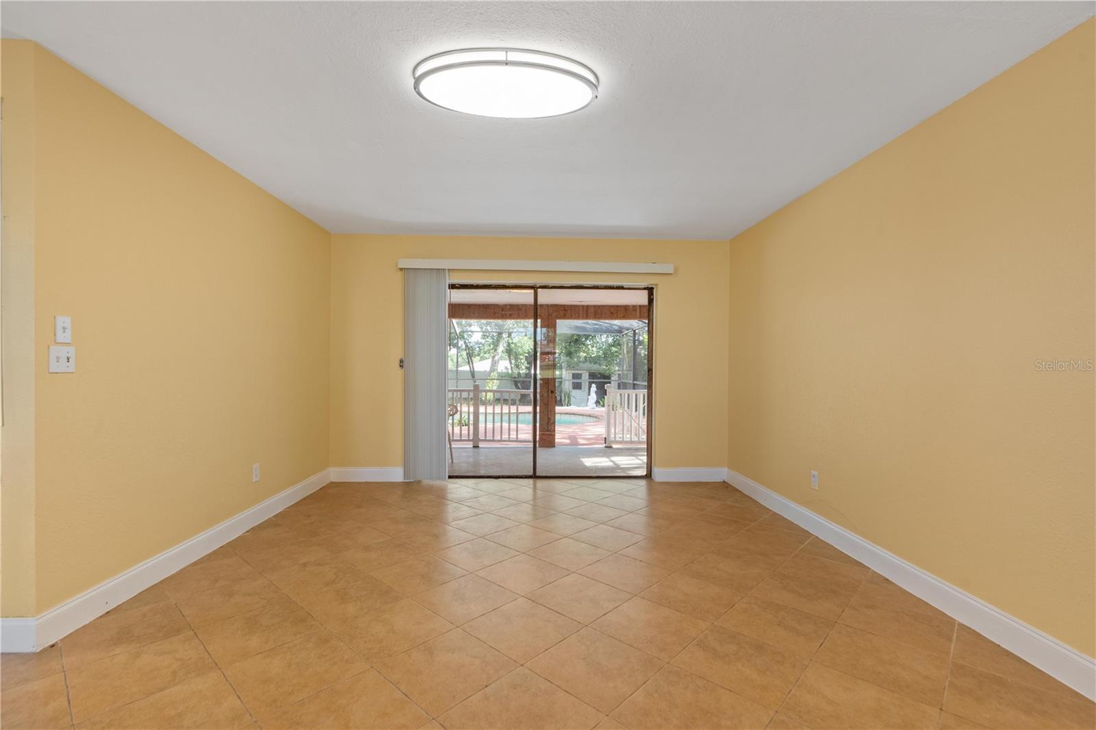 Image 4 of 41 For 7369 Tarrytown Drive