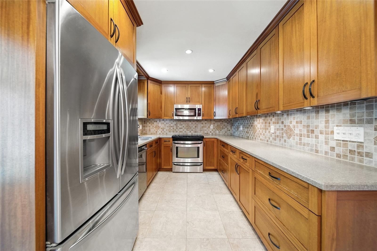 Image 12 of 23 For 1715 Cromwell Drive
