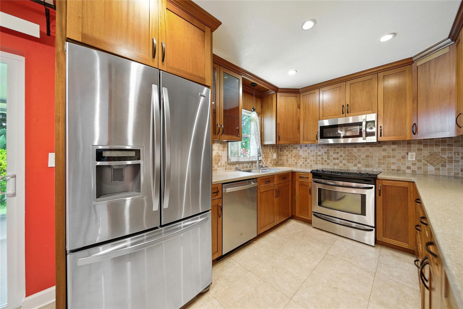 Image 3 of 23 For 1715 Cromwell Drive