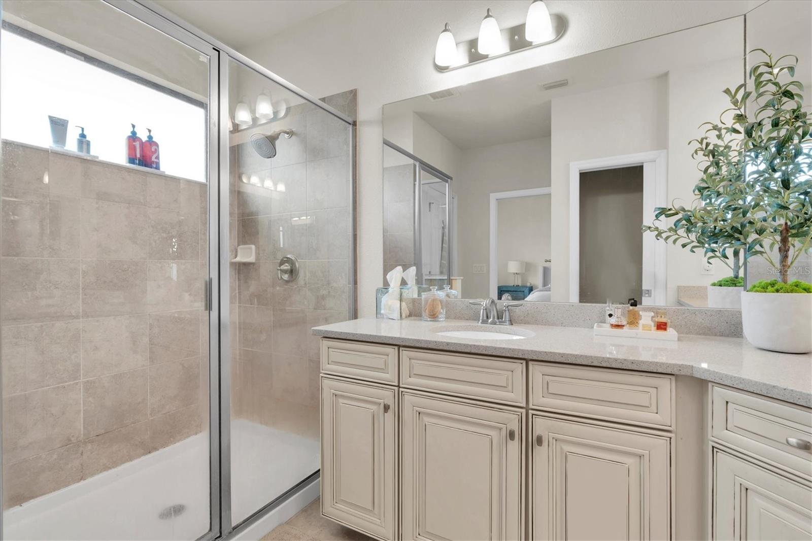 Image 24 of 44 For 4861 Wandering Way