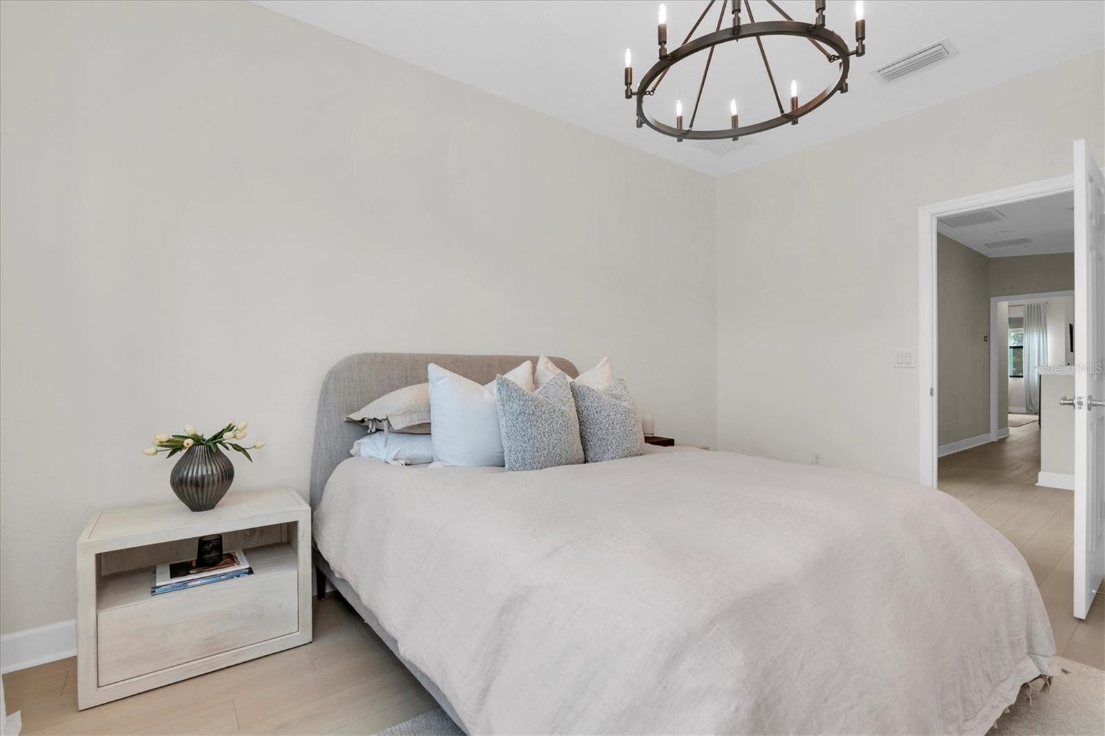 Image 26 of 44 For 4861 Wandering Way