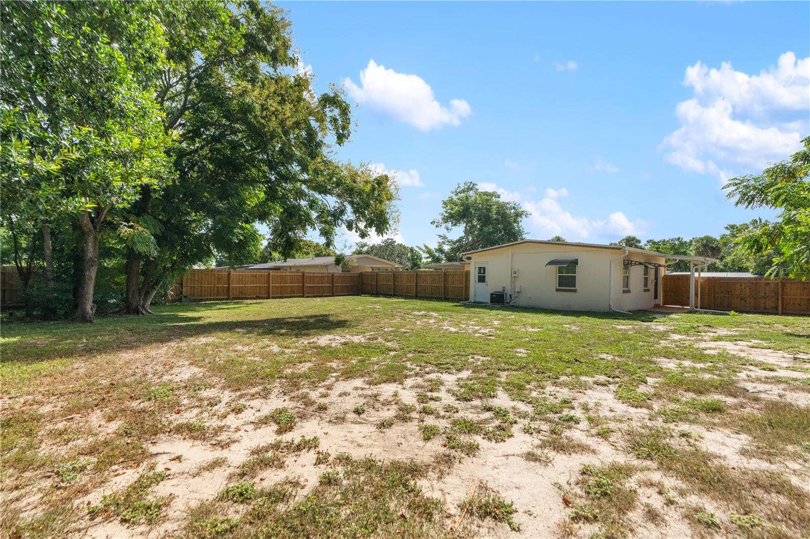 Image 23 of 28 For 6471 Catalina Street